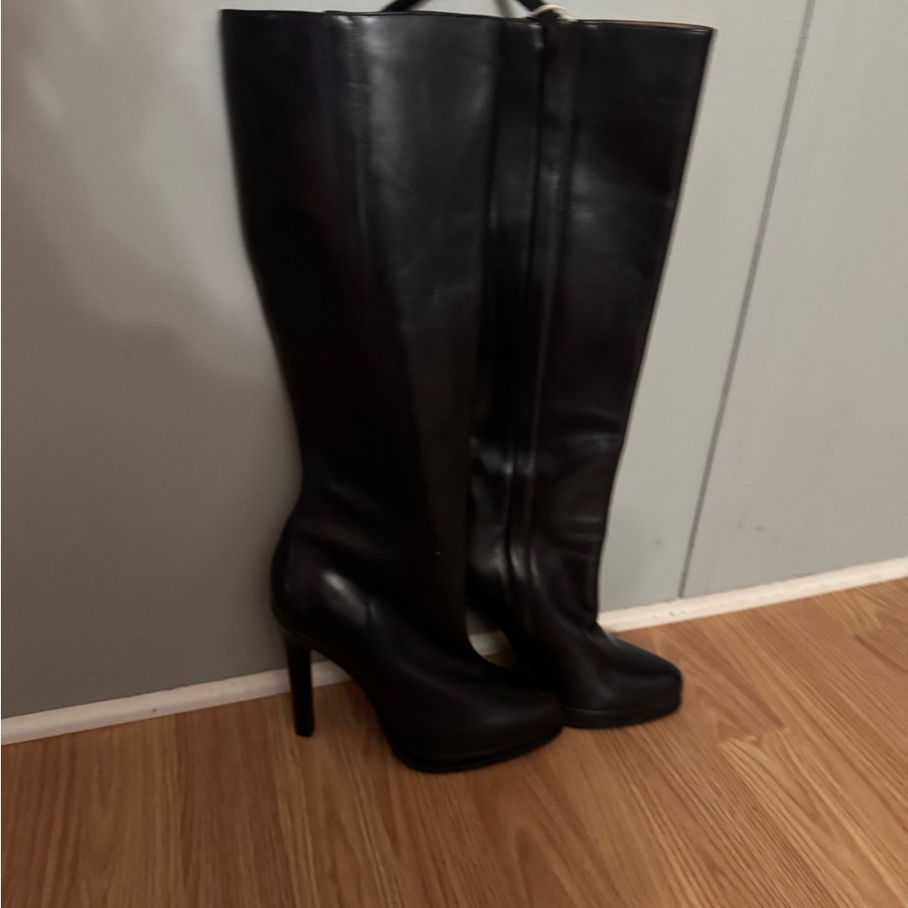 UGG collection. Made in Italy. Black Over the Knee Boots